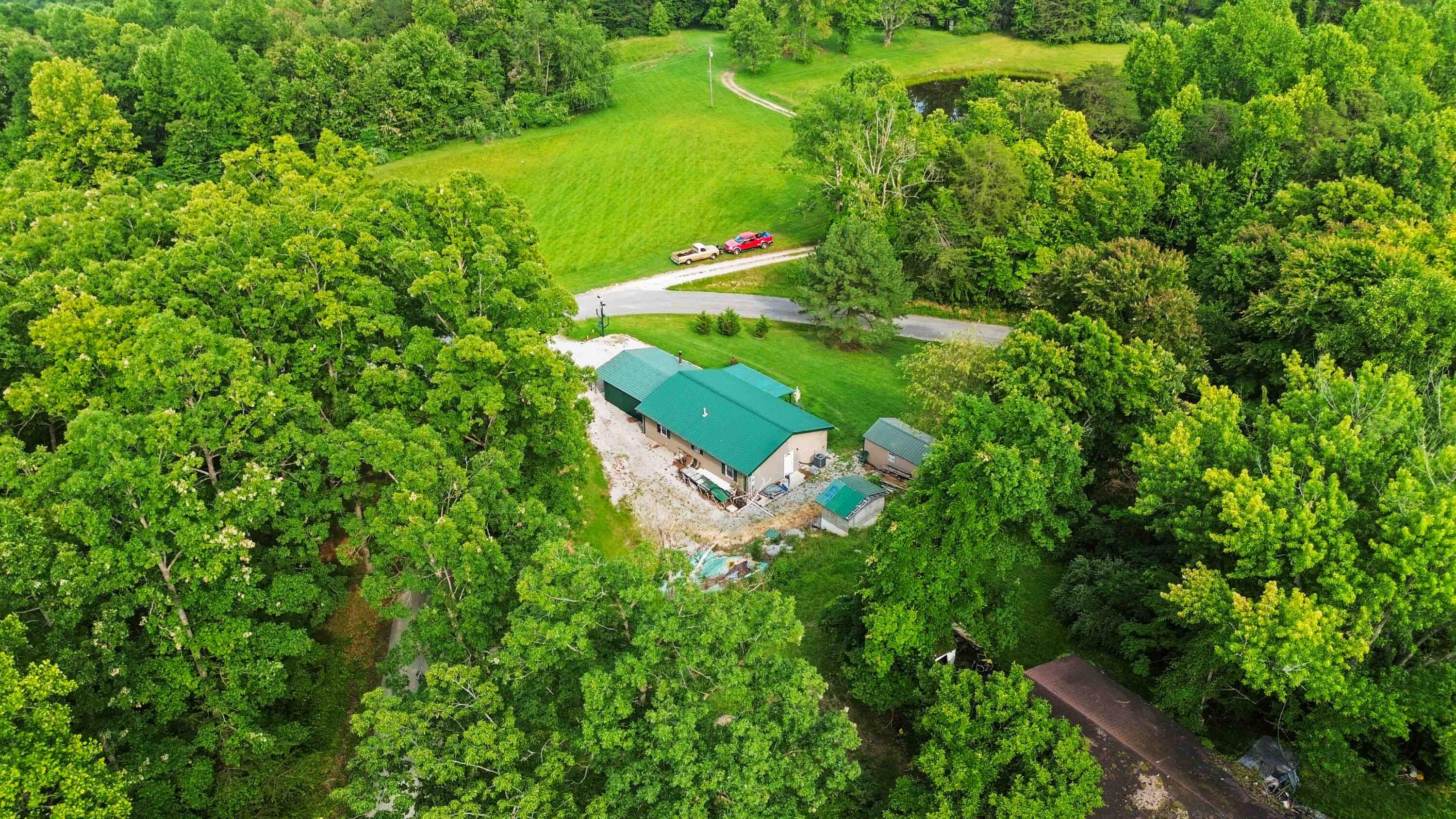 5830 Old Keno Road Burnside, KY 42519 - Photo 36 of 44 037