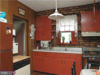 45 Reed Avenue Hamilton, NJ 08610 - Photo 4 of 6