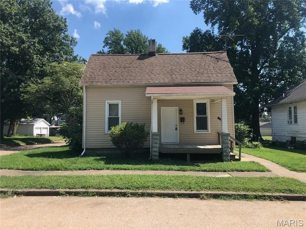 $132,500 | 1024 Lasalle Street, Belleville, IL 62221