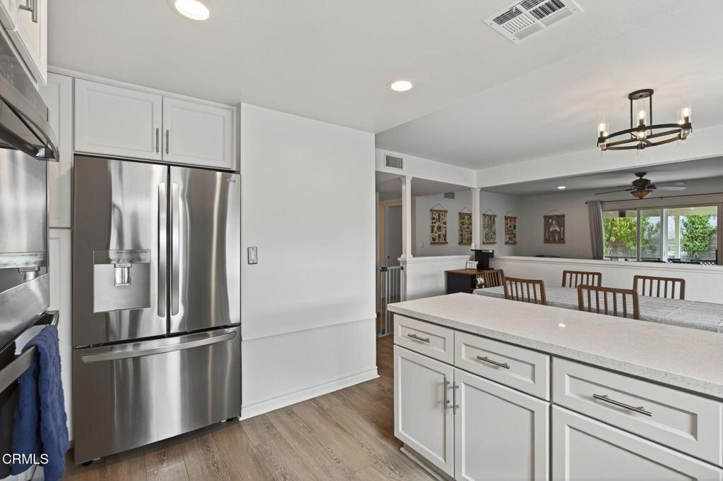 1636 Earl Avenue Simi Valley, CA 93065 - Photo 17 of 36