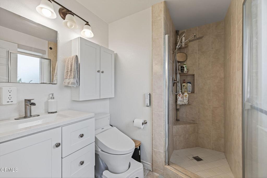 1636 Earl Avenue Simi Valley, CA 93065 - Photo 21 of 36