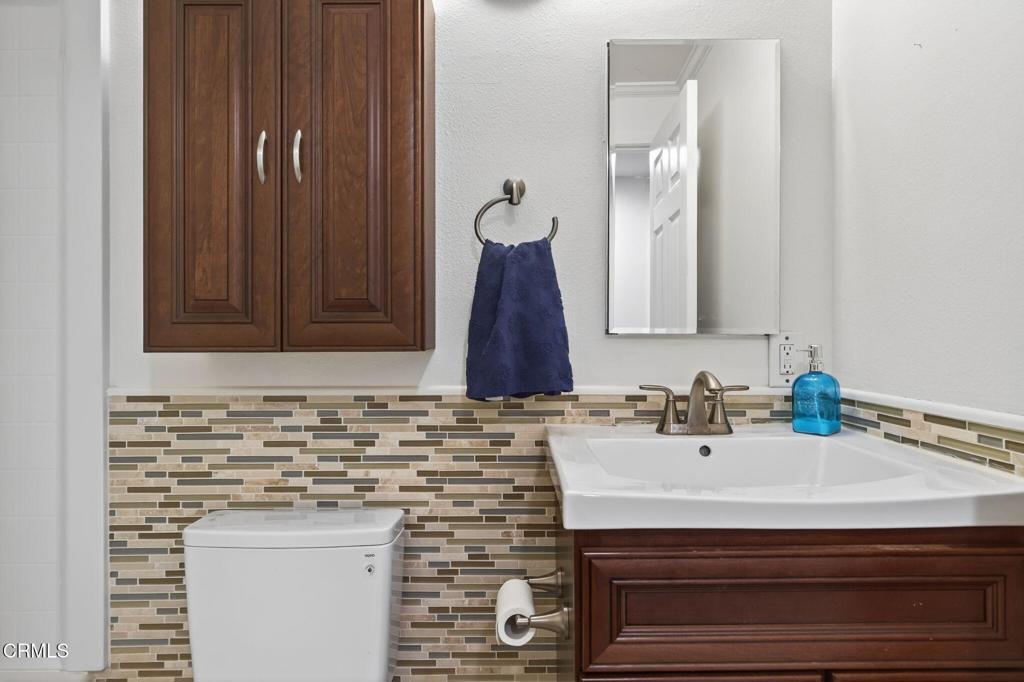 1636 Earl Avenue Simi Valley, CA 93065 - Photo 25 of 36