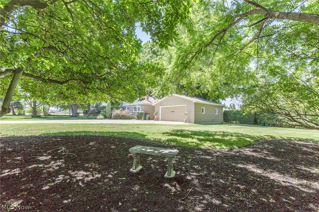 9911 Old Johnnycake Ridge Road Mentor, OH 44060 - Photo 18 of 20