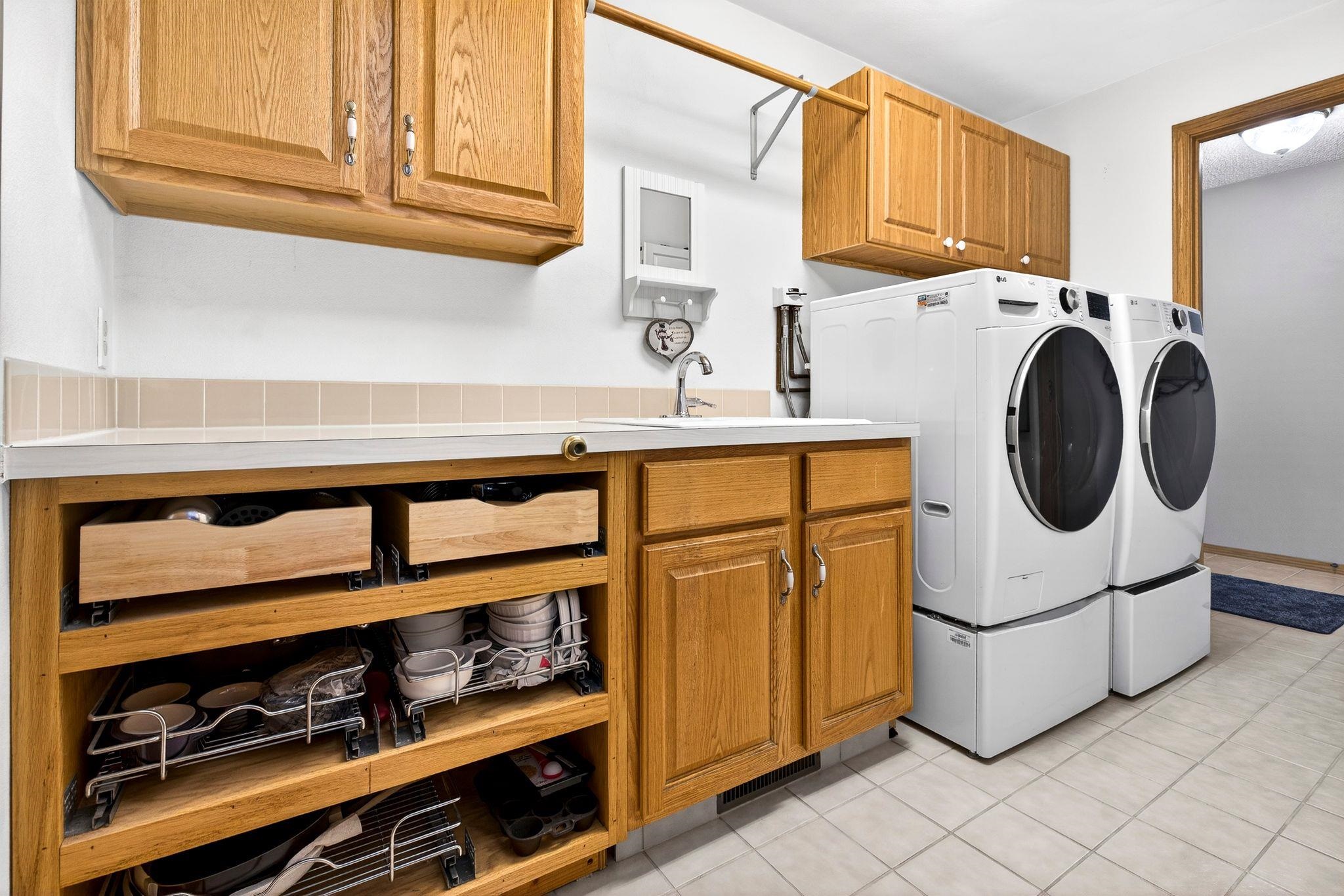 W2967 Farmstead Drive Appleton, WI 54915 - Photo 15 of 47