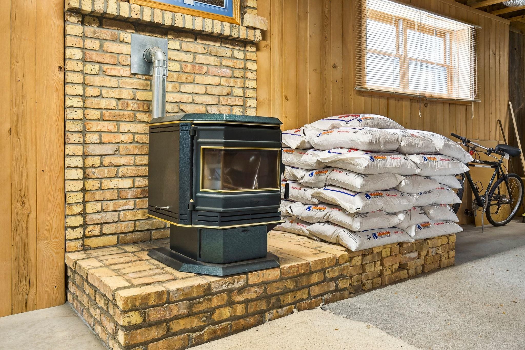 W2967 Farmstead Drive Appleton, WI 54915 - Photo 29 of 47