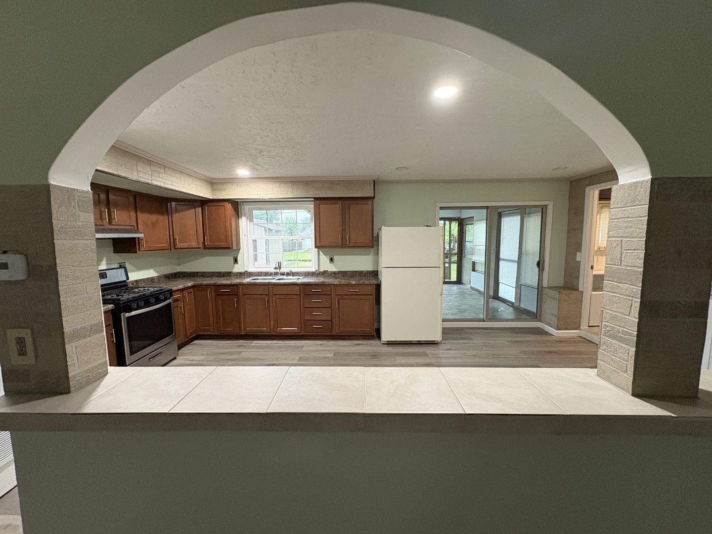 11071 East Fisher Road Rochelle, IL 61068 - Photo 8 of 27