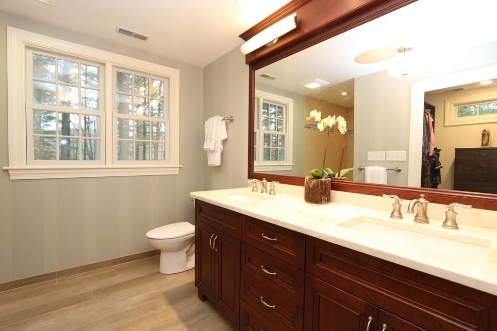 451 Dover Road Westwood, MA 02090 - Photo 11 of 27 Gallery Image 11