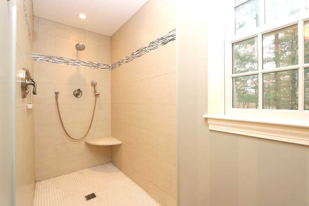451 Dover Road Westwood, MA 02090 - Photo 12 of 27 Gallery Image 12