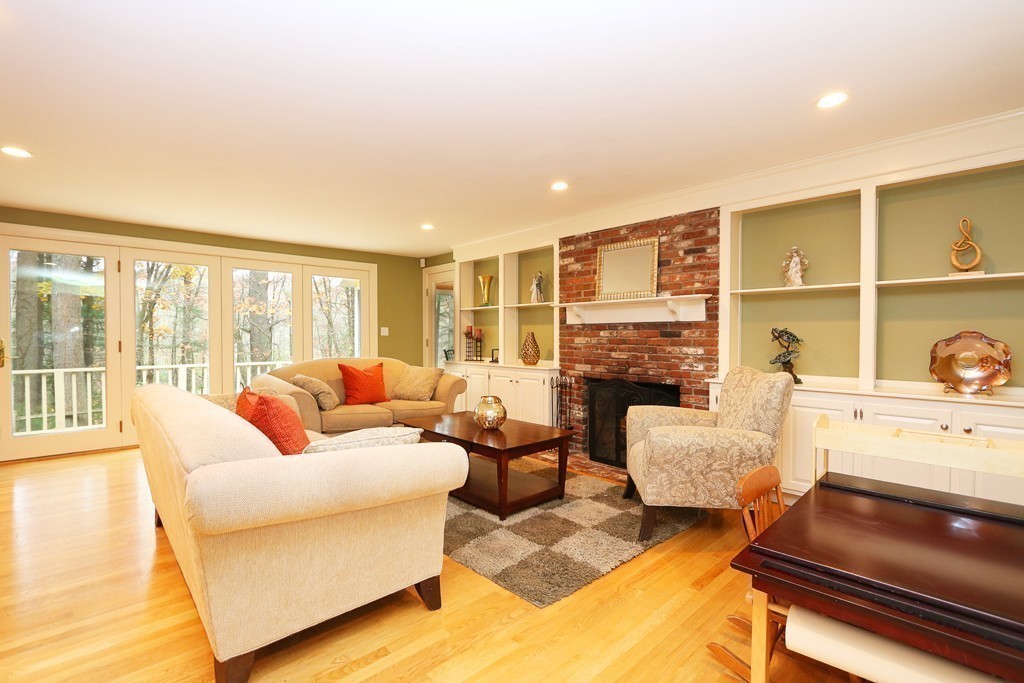 451 Dover Road Westwood, MA 02090 - Photo 9 of 27 Gallery Image 9