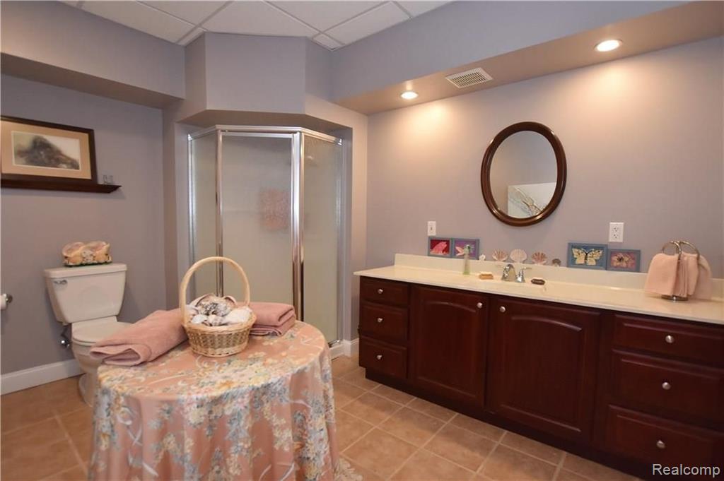 3638 Nesting Ridge Drive Rochester Hills, MI 48309 - Photo 37 of 45