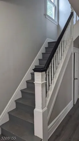 $2,600 | 604 South 20th Street, Unit 2, Newark, NJ 07103