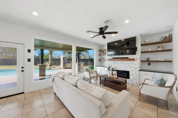 $364,990 | 6411 Autumn Thistle Drive, Katy, TX 77449