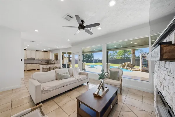 $364,990 | 6411 Autumn Thistle Drive, Katy, TX 77449