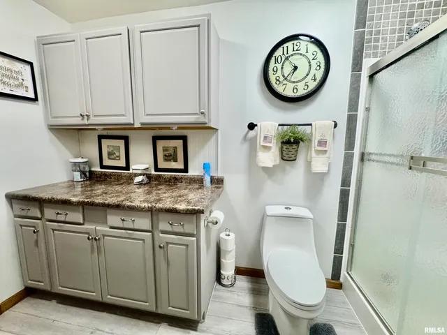 $284,000 | 1166 Community Beach Road, Centralia, IL 62801