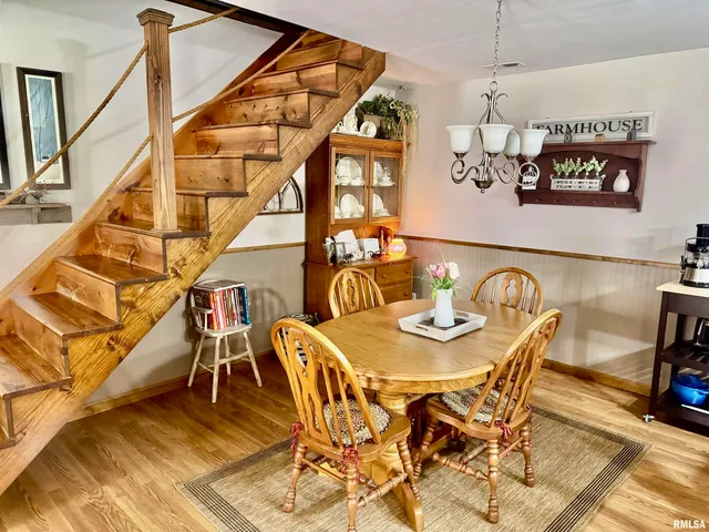 $284,000 | 1166 Community Beach Road, Centralia, IL 62801