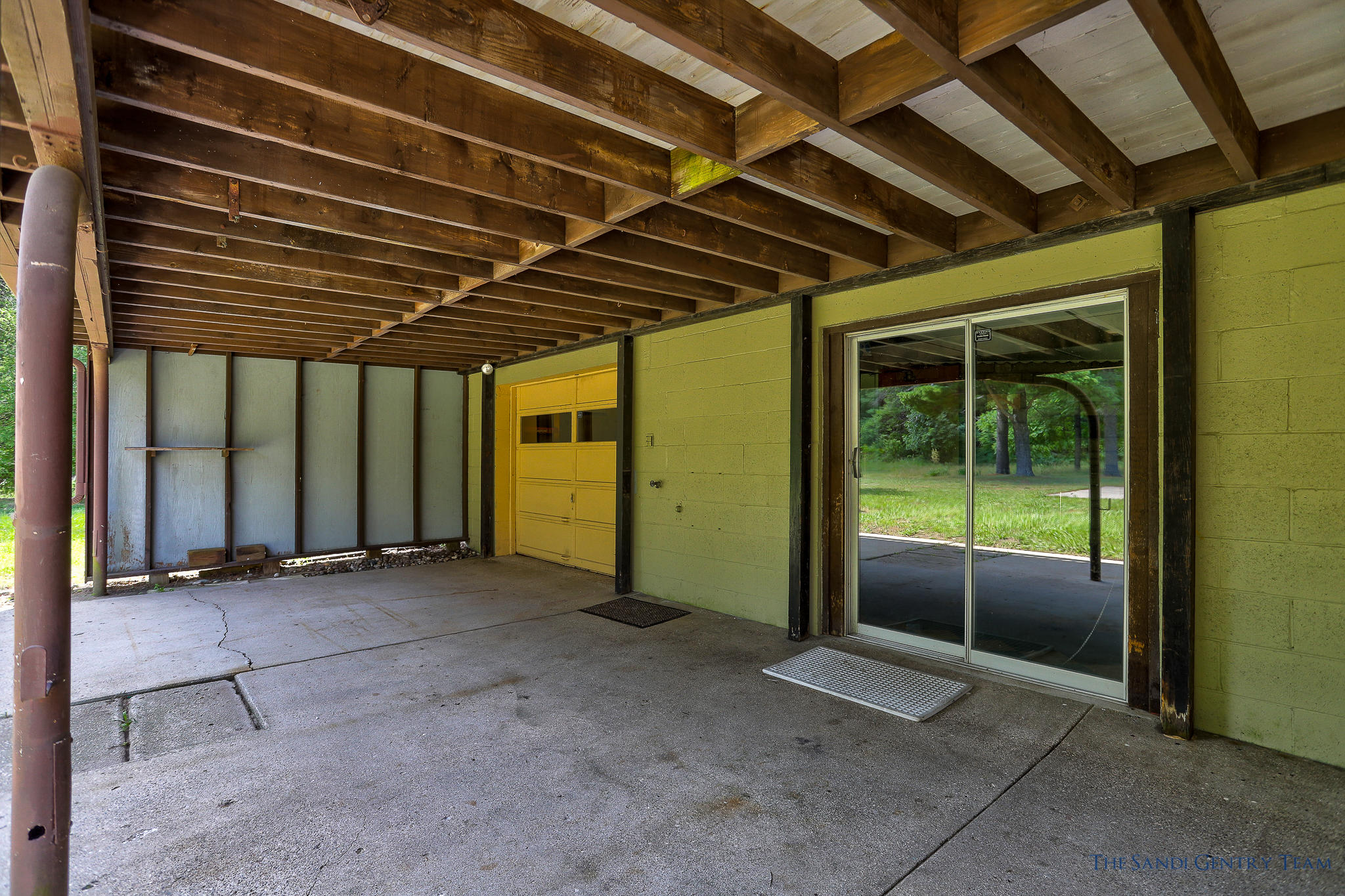 1808 East Hile Road Muskegon, MI 49444 - Photo 6 of 41 1808 E Hile Rd Muskegon-8