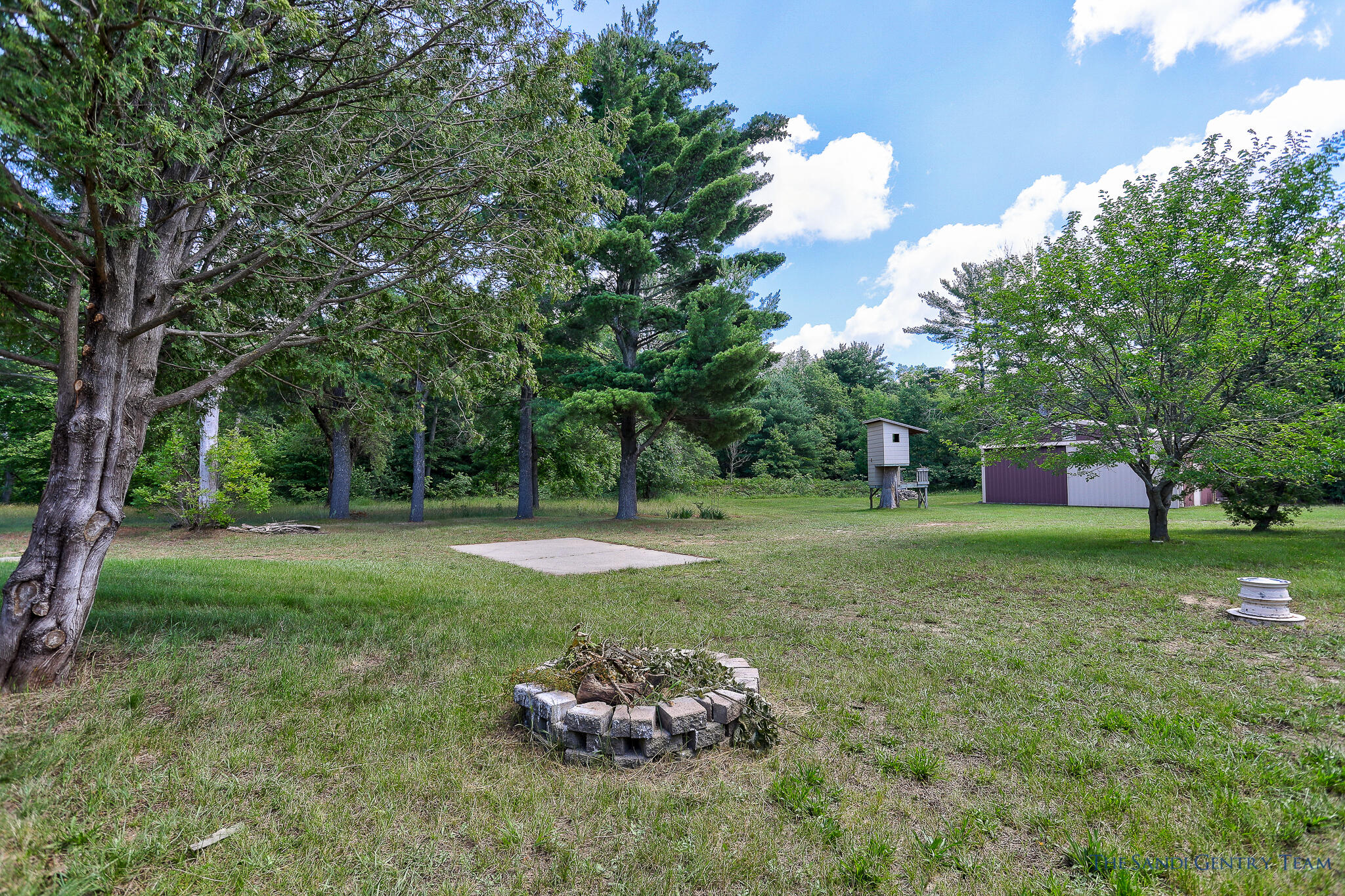 1808 East Hile Road Muskegon, MI 49444 - Photo 7 of 41 1808 E Hile Rd Muskegon-12