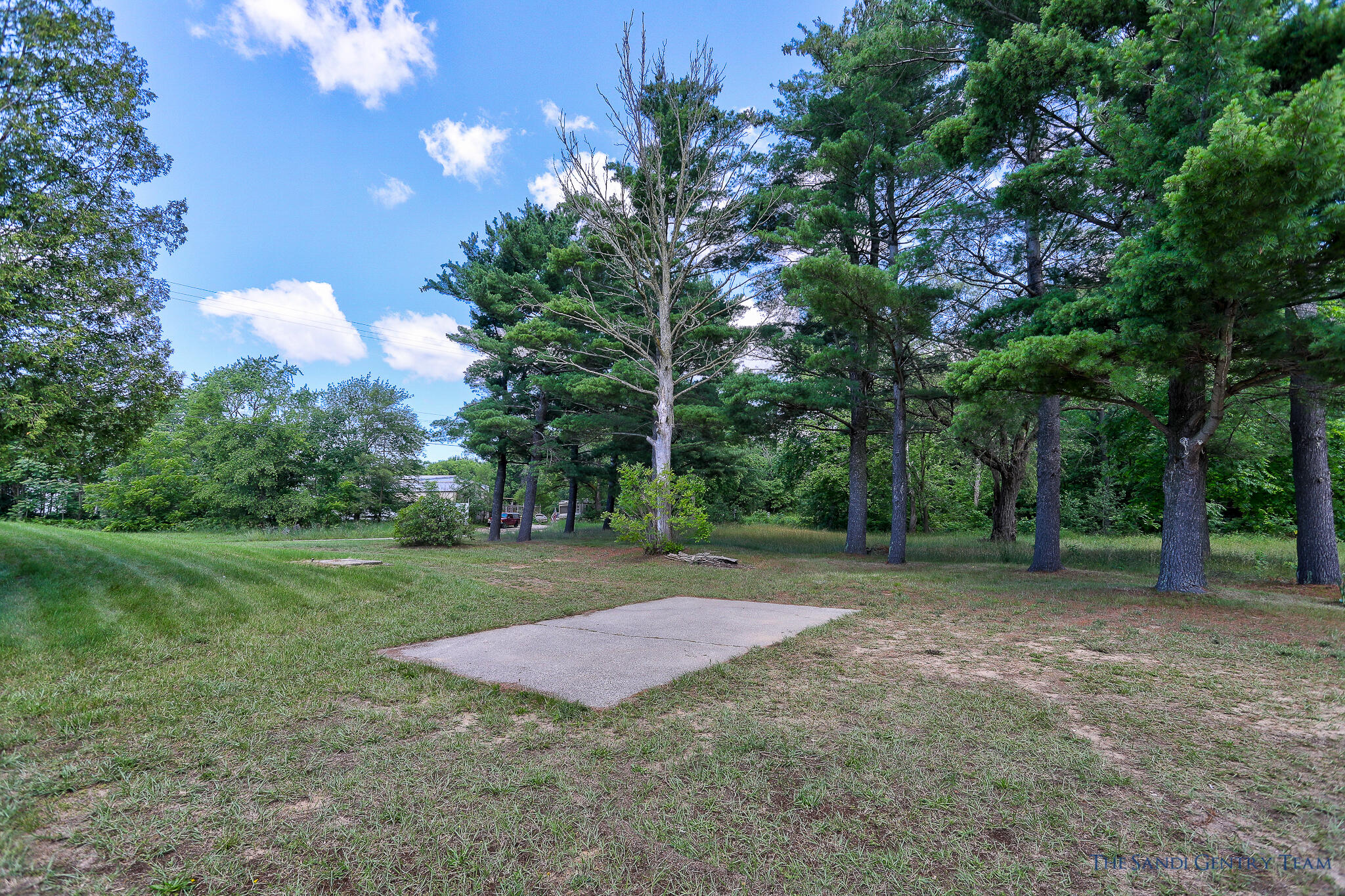 1808 East Hile Road Muskegon, MI 49444 - Photo 8 of 41 1808 E Hile Rd Muskegon-13