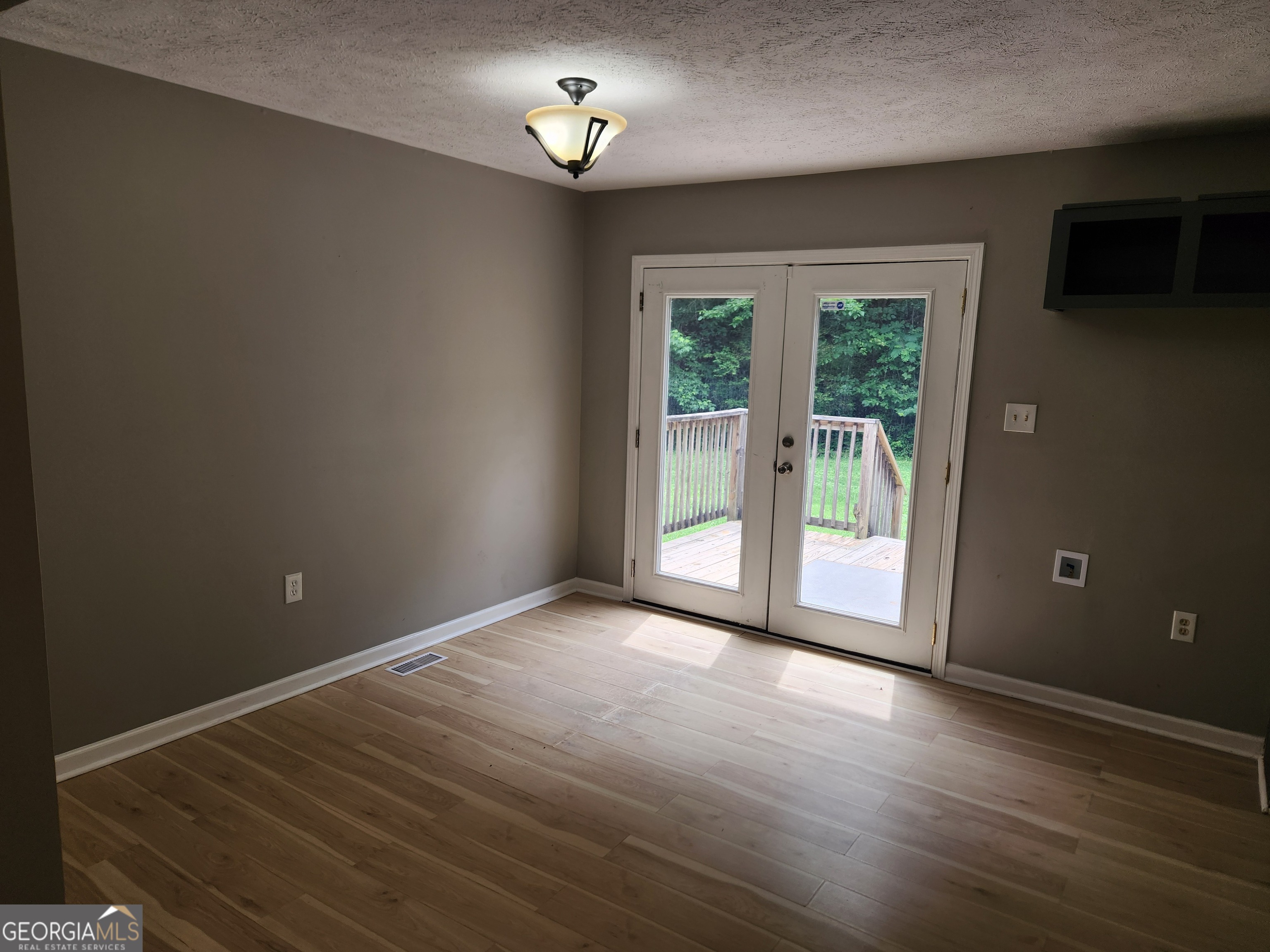 1077 Moran Lake Road Northeast Rome, GA 30161 - Photo 7 of 18
