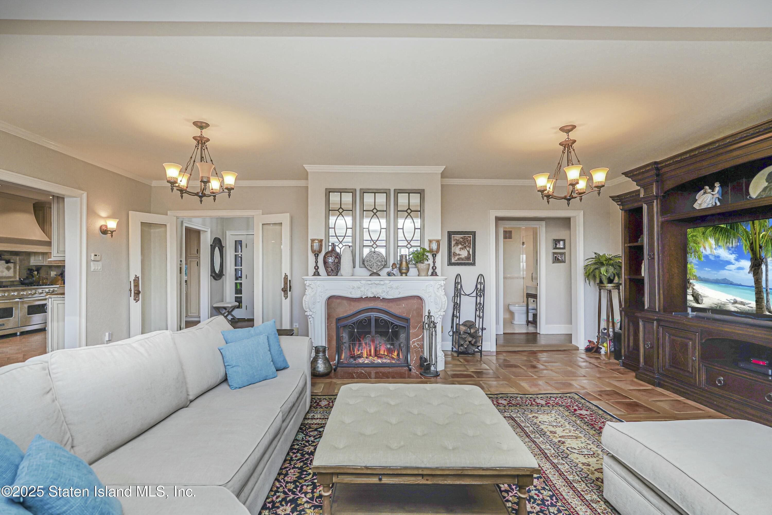 15 Douglas Road Staten Island, NY 10304 - Photo 24 of 62 tempImageKL94T8