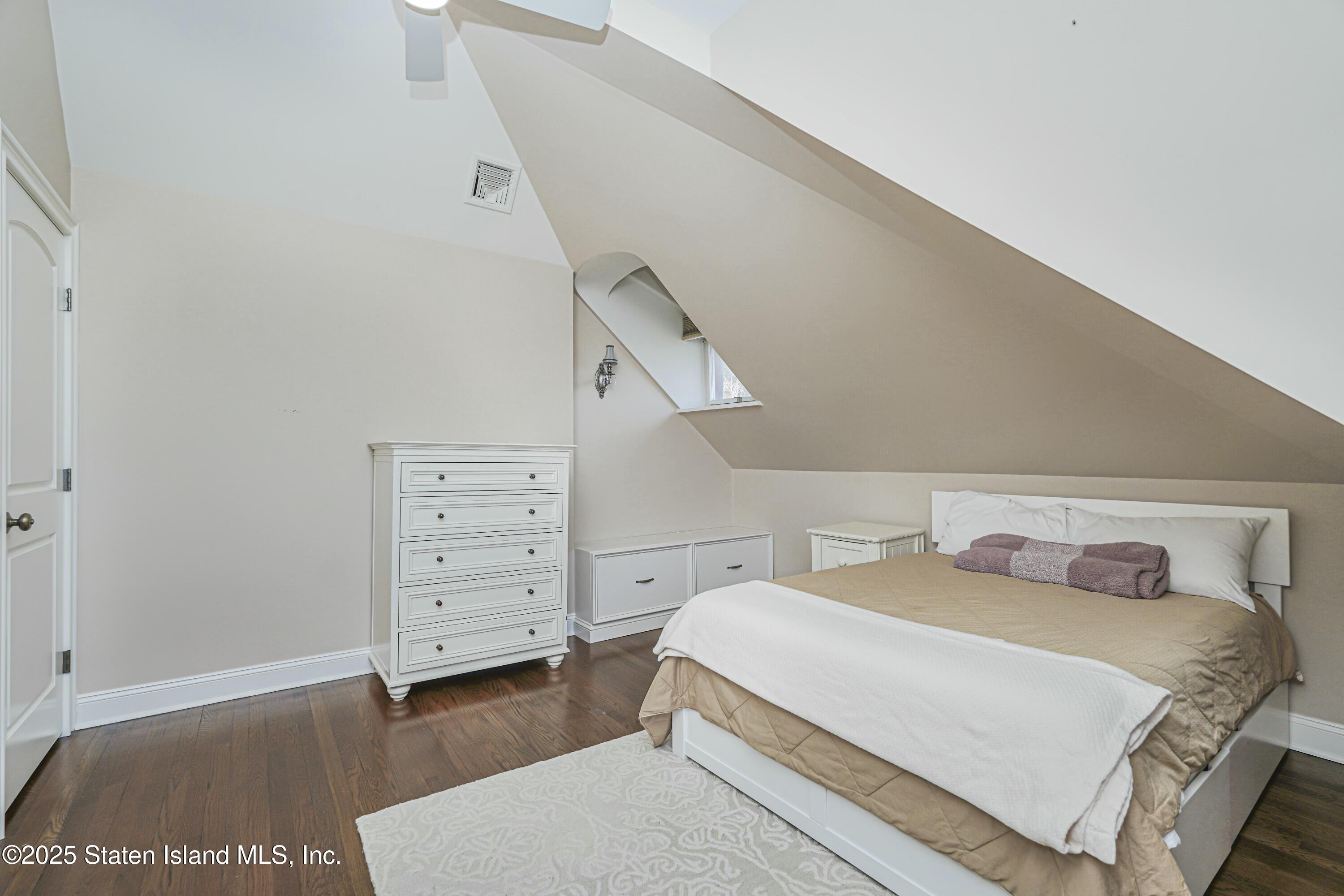 15 Douglas Road Staten Island, NY 10304 - Photo 40 of 62 tempImageQkHyRB