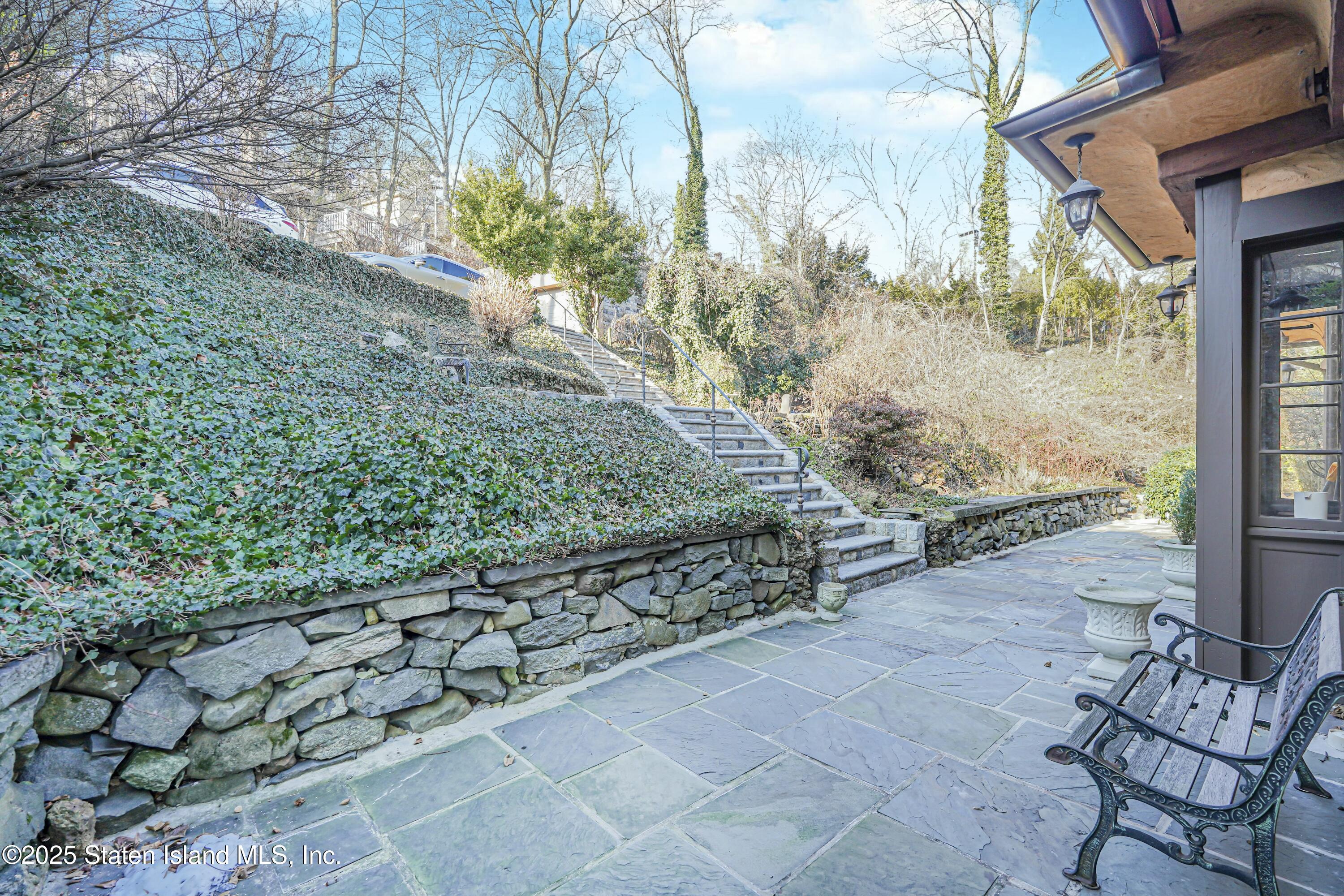 15 Douglas Road Staten Island, NY 10304 - Photo 6 of 62 tempImagexIXCdg