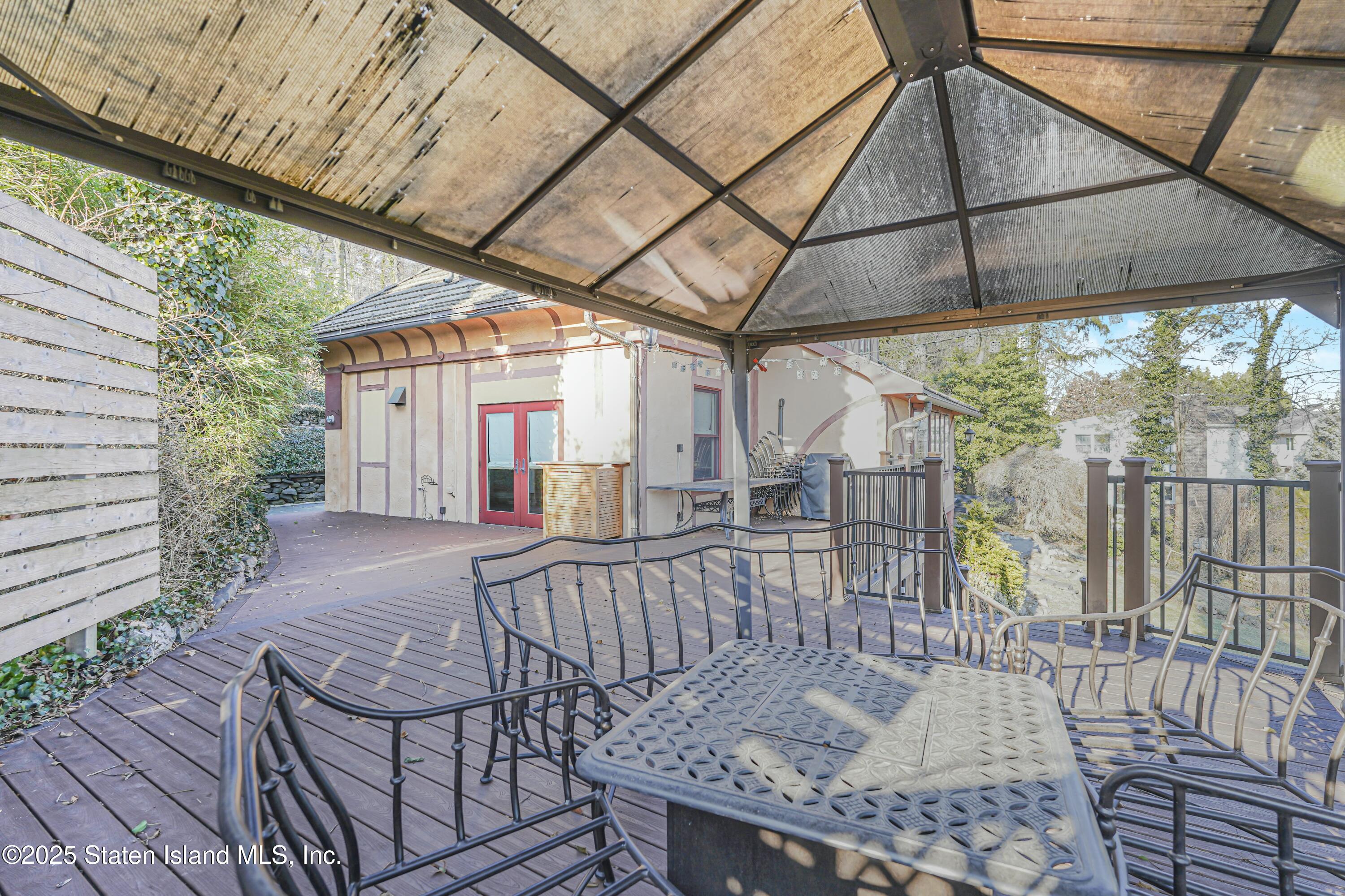 15 Douglas Road Staten Island, NY 10304 - Photo 9 of 62 tempImageWnZGSx