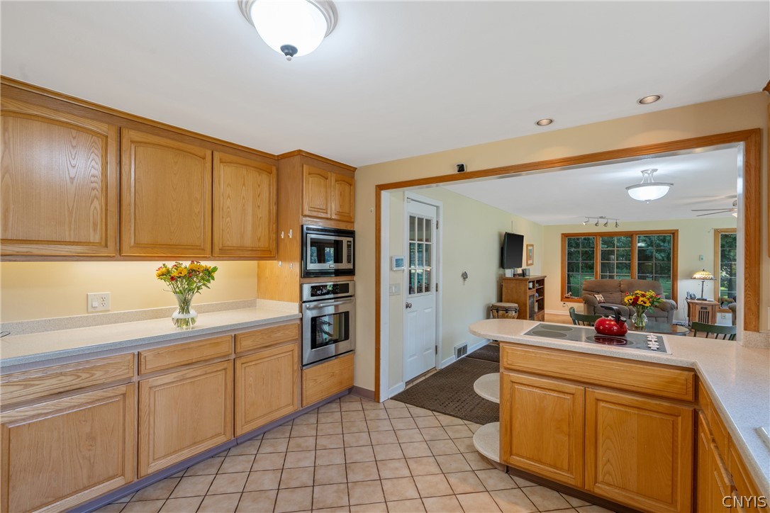 7790 Mcdermott Road Manlius, NY 13104 - Photo 16 of 50