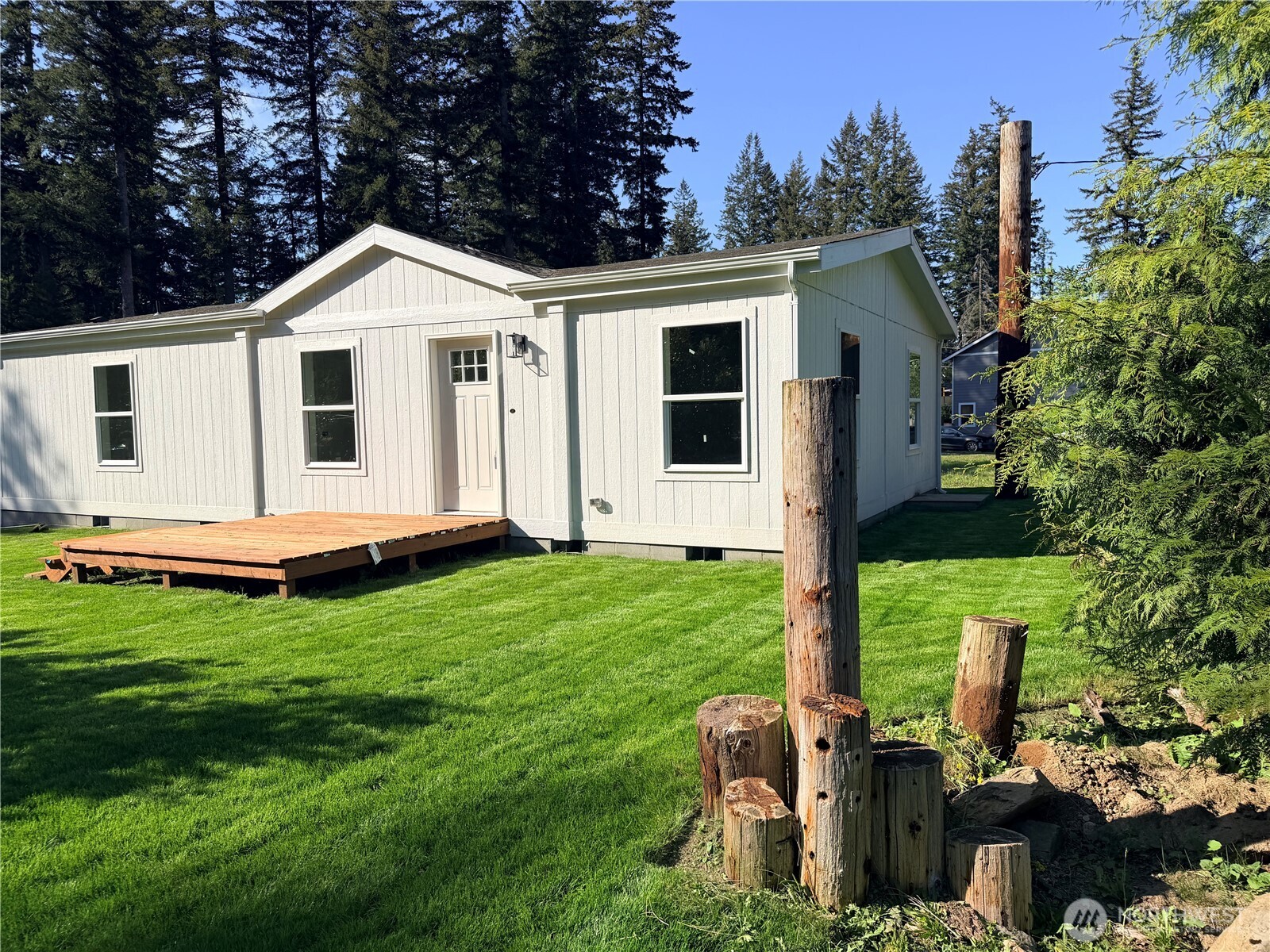 6184 Azure Way Maple Falls, WA 98266 - Photo 1 of 4 Gallery Image 1