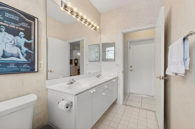 $699,000 | 18718 Sea Turtle Lane, Boca Raton, FL 33498