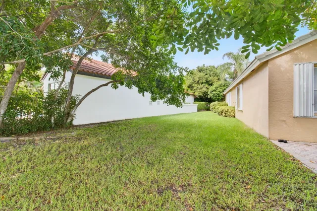 $699,000 | 18718 Sea Turtle Lane, Boca Raton, FL 33498