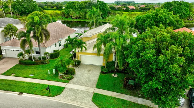 $699,000 | 18718 Sea Turtle Lane, Boca Raton, FL 33498