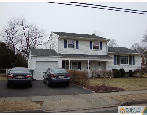 13 Brian Road Edison, NJ 08817 - Photo 1 of 10 Gallery Image 1