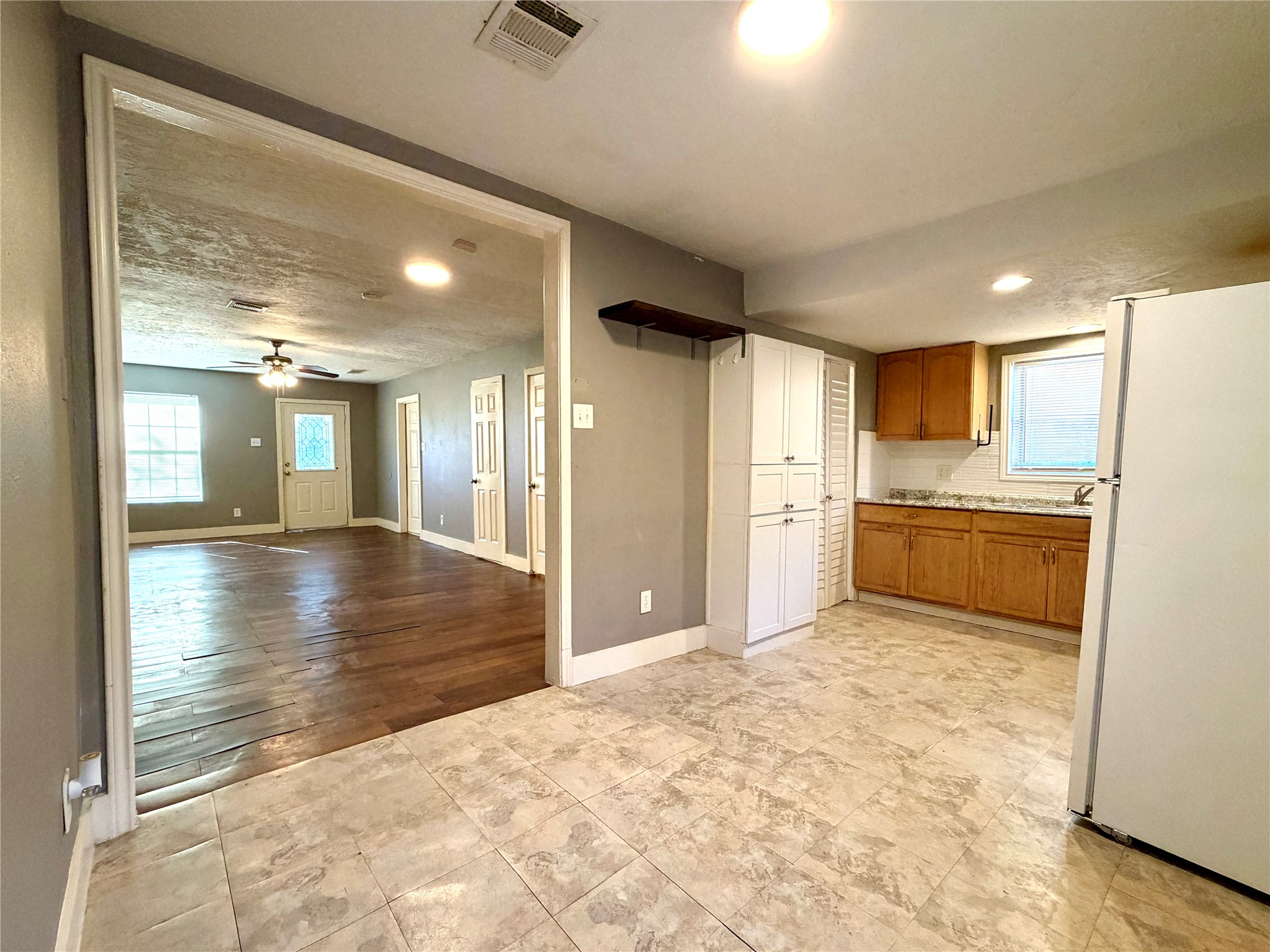 4727 Eppes Street Houston, TX 77021 - Photo 14 of 16