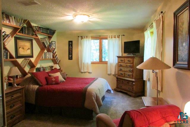 5246 Morris Thomas Road Hermantown, MN 55810 - Photo 10 of 24 Bedroom
