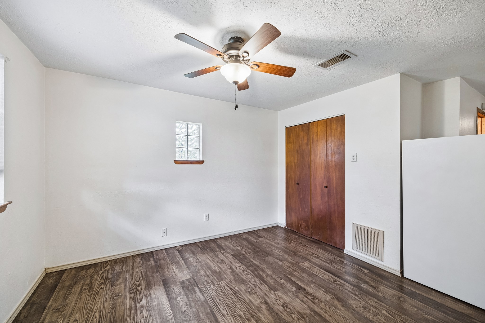 25452 Ipes Road Splendora, TX 77372 - Photo 4 of 24