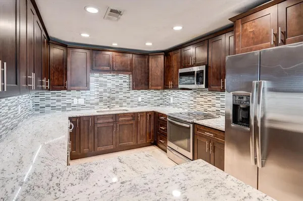 $2,650 | 6312 Westcoat Drive, Colleyville, TX 76034