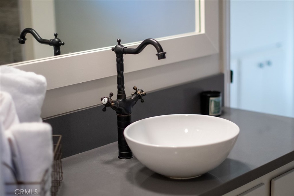 940 Highway 173 Lake Arrowhead, CA 92352 - Photo 30 of 45 a view of a bathtub in bathroom