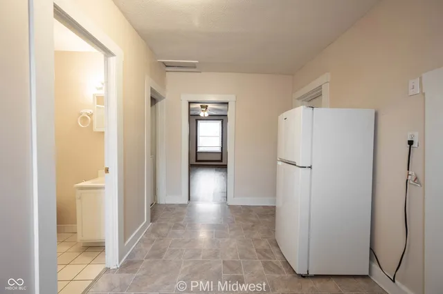 $749 | 411 South East Street, Unit 1/2, Lebanon, IN 46052