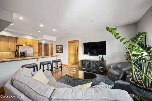 $640,000 | 2151 North Main Street, Unit 205, Coeur D'Alene, ID 83814