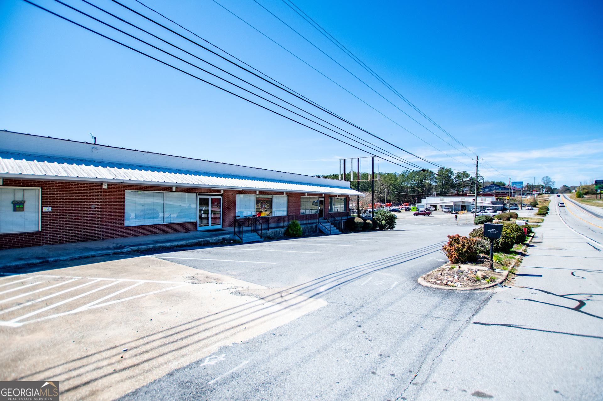 1037 Pacific Avenue Bremen, GA 30110 - Photo 1 of 47