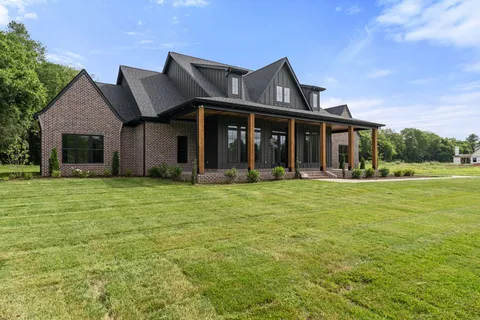 $1,475,000 | 330 Canna Drive, Lascassas, TN 37085