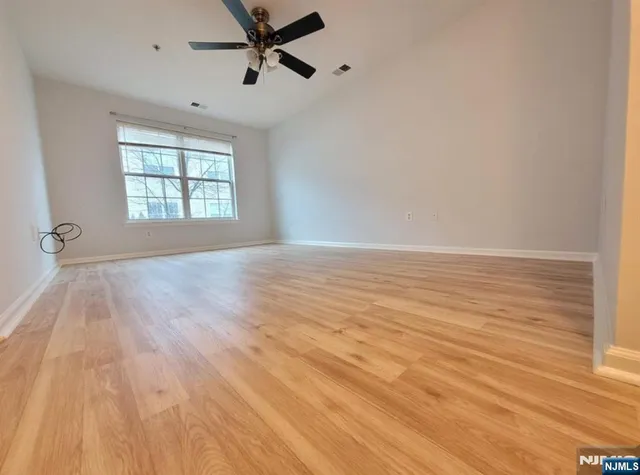 $2,700 | 113 Lionheart Lane, Thorofare, NJ 08086