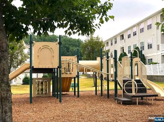 $2,700 | 113 Lionheart Lane, Thorofare, NJ 08086