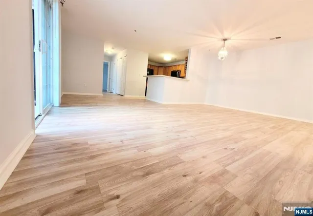 $2,700 | 113 Lionheart Lane, Thorofare, NJ 08086