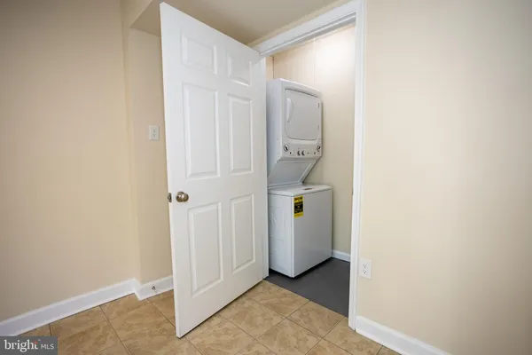 $2,442 | 10270 Cub Run Court, Manassas, VA 20109