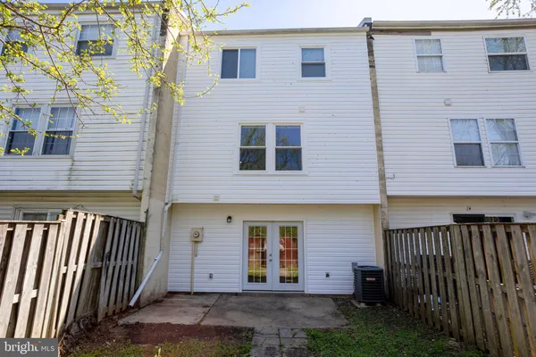 $2,442 | 10270 Cub Run Court, Manassas, VA 20109