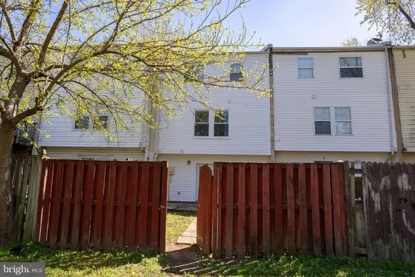 $2,442 | 10270 Cub Run Court, Manassas, VA 20109