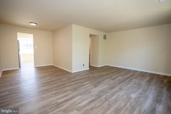 $2,442 | 10270 Cub Run Court, Manassas, VA 20109