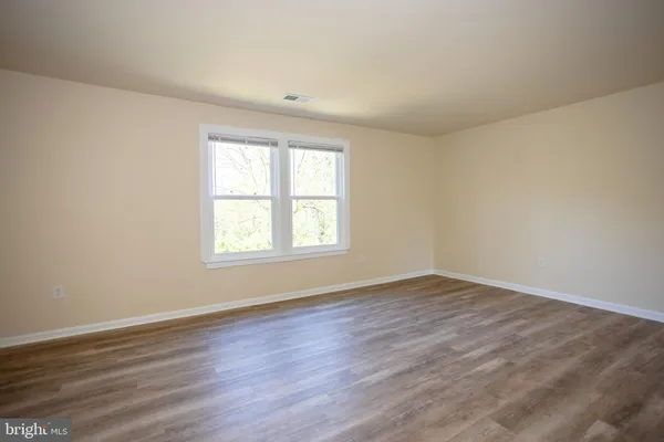 $2,442 | 10270 Cub Run Court, Manassas, VA 20109